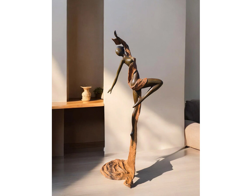 ISSOUF BONKOUNGOU : The bronze, a craft knowledge that is transmitted from father to son